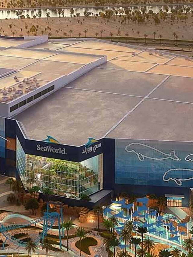 Look Into Worlds Largest Aquarium Seaworld In Abudhabi