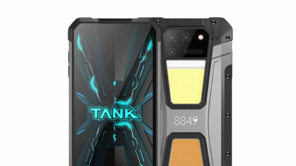 TANK 2 Smartphone: Dangerous gaming phone with 15500 mAh battery, know ...